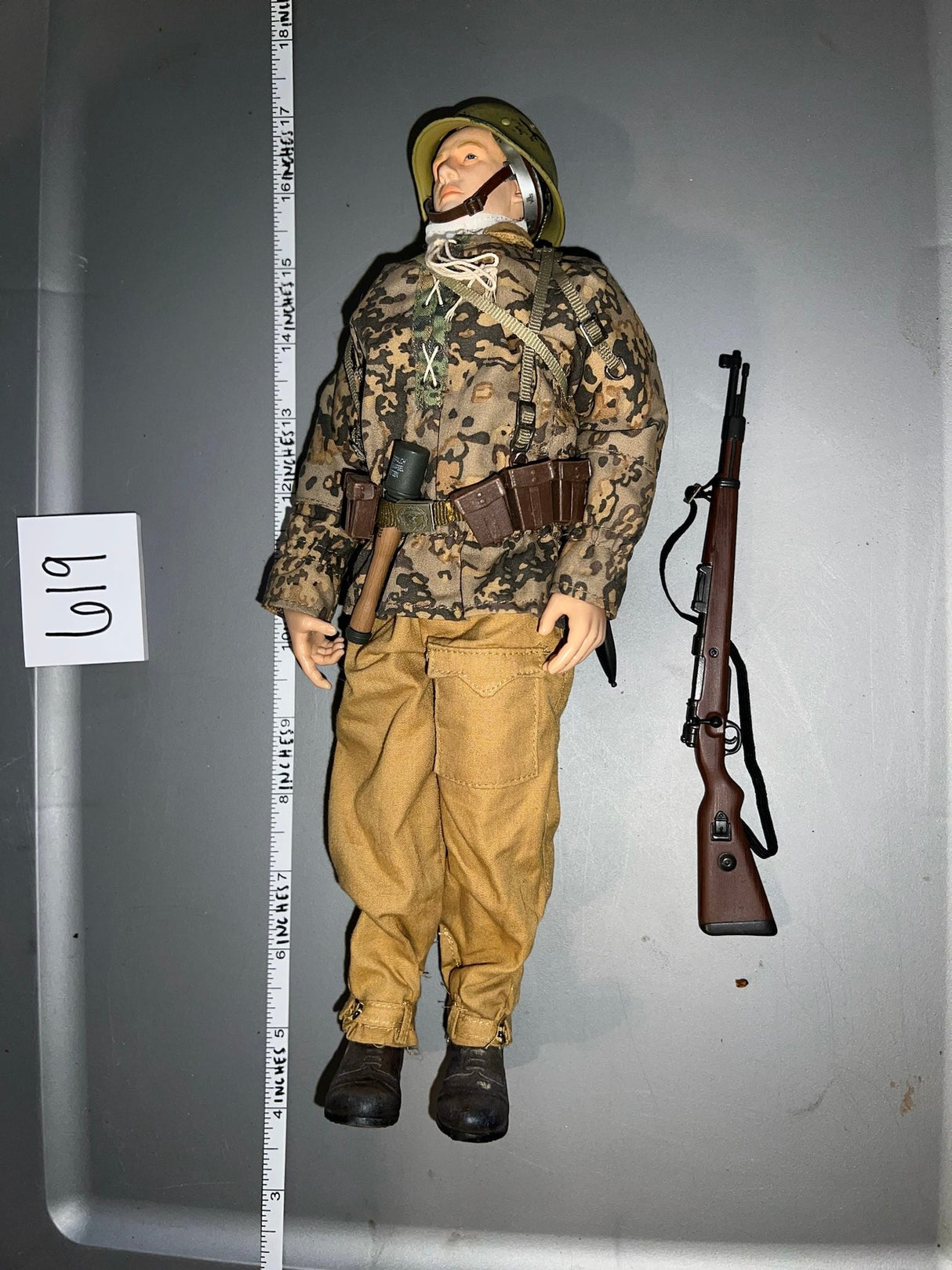 1:6 Scale WWII German Luftwaffe Panzer Division Dressed Figure - Dragon