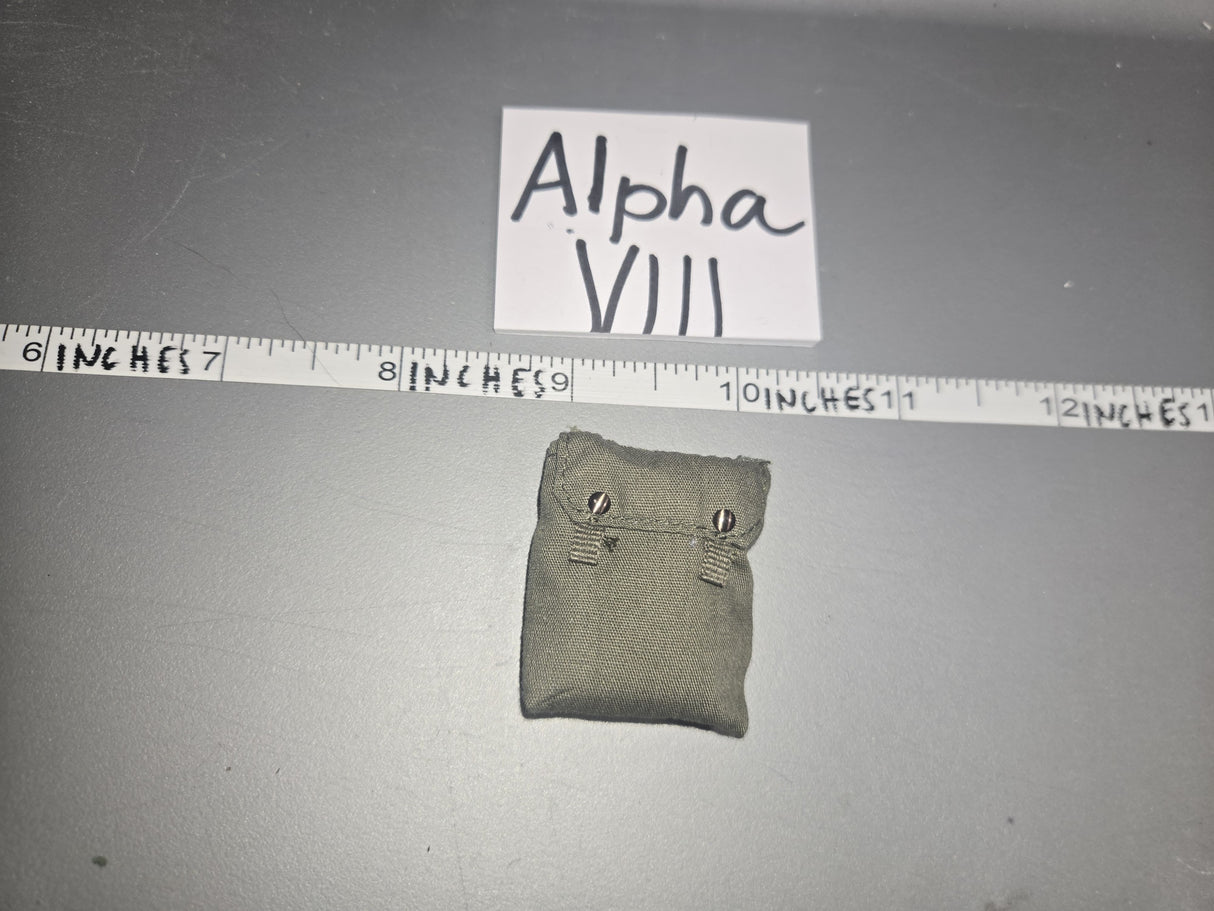 1:6 Scale WWII German Gas Mask Cape Pouch