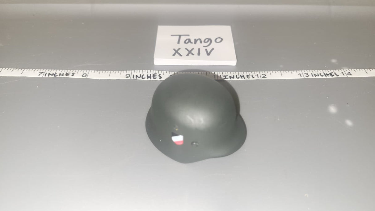 1/6 WWII German Metal Helmet - DID