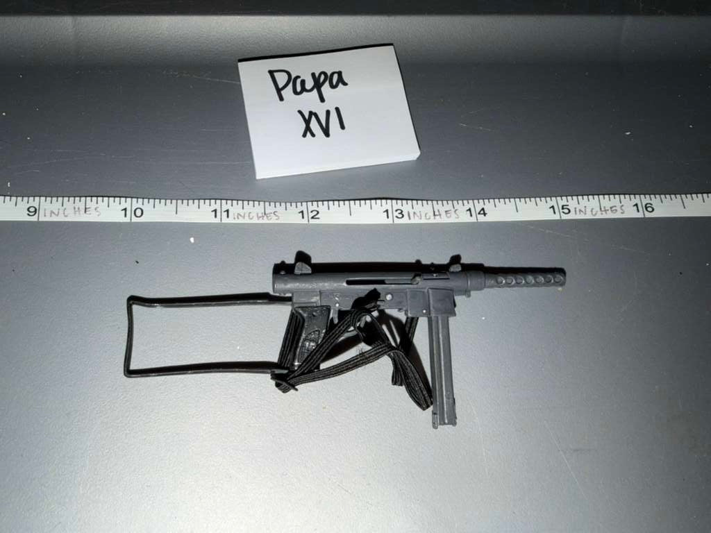 1:6 Vietnam Era US Smith and Wesson Submachine Gun