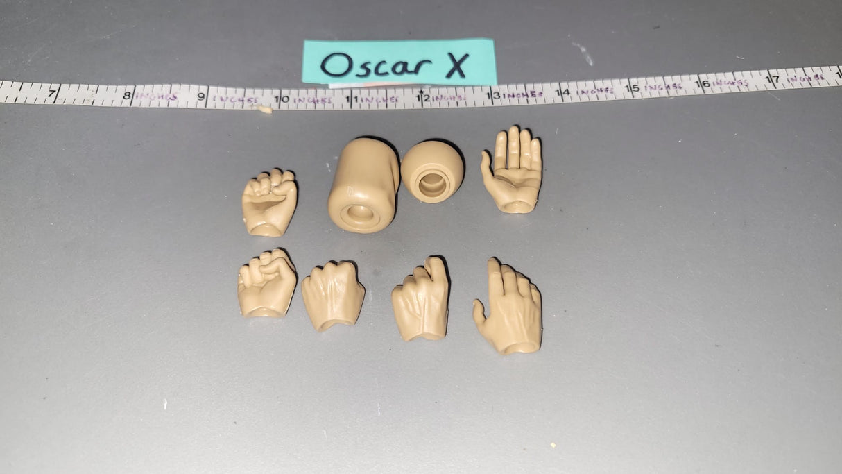 1/6 Scale Nude Figure Hand Lot