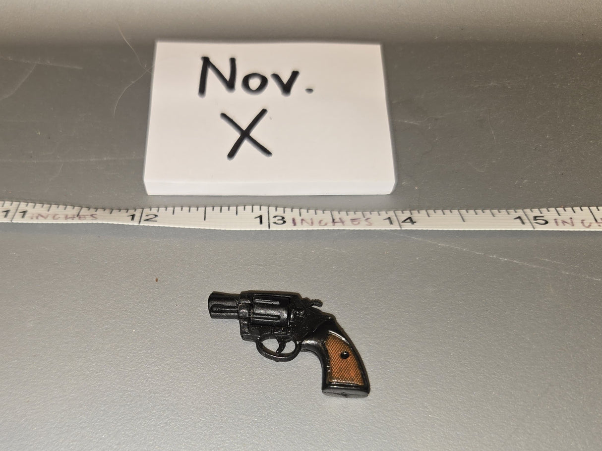 1/6 Scale Modern Era Revolver