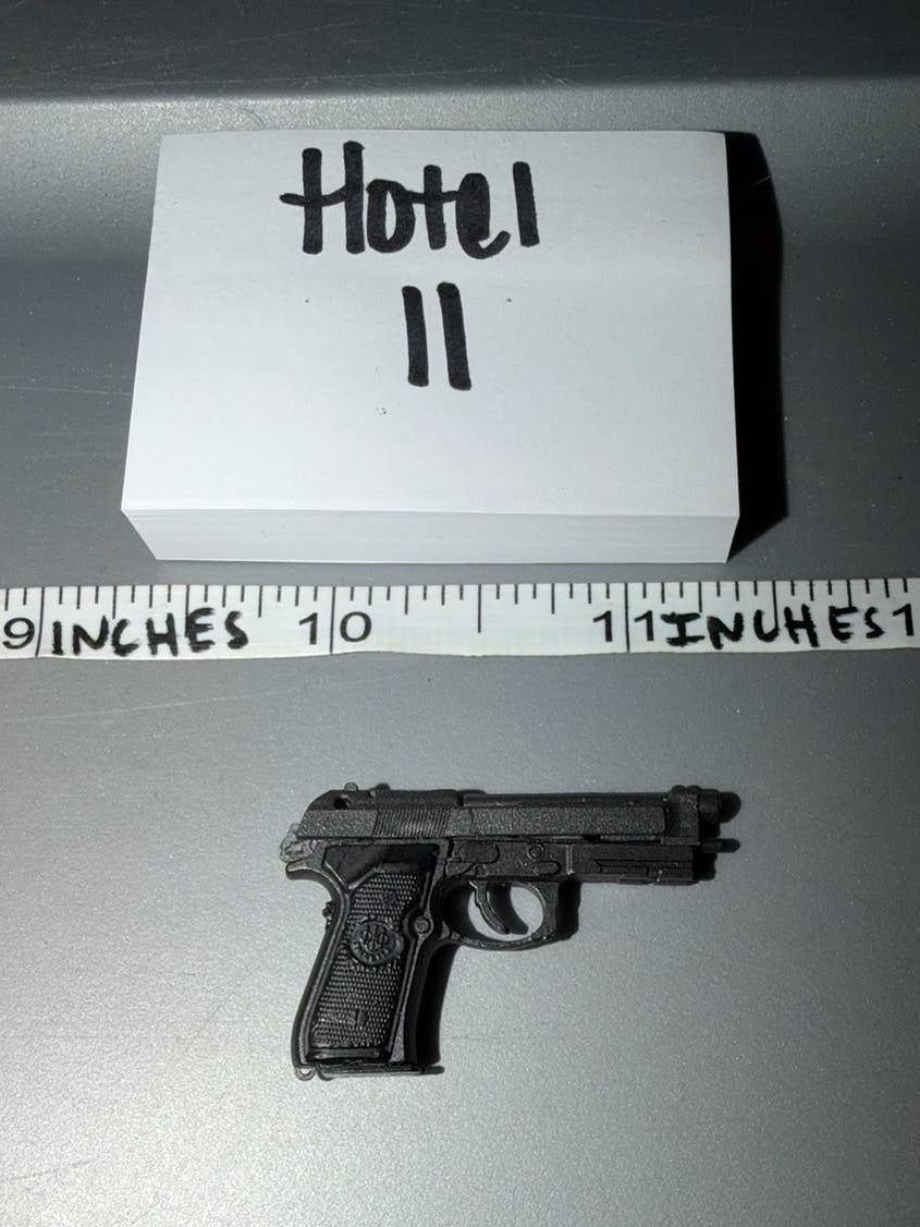 1/6 Scale Modern Beretta Pistol
