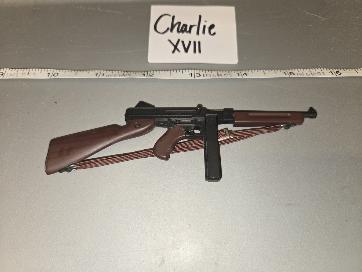 1/6 Scale WWII US Thompson Submachine Gun
