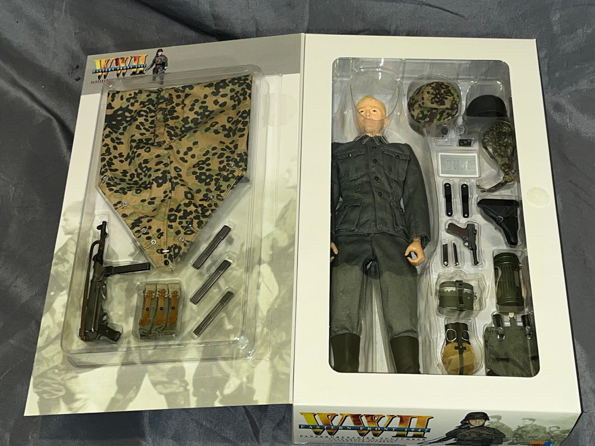 1/6 Scale WWII GERMAN Rudolf Geister Panzergrenadier - NIB Dragon - *SR*