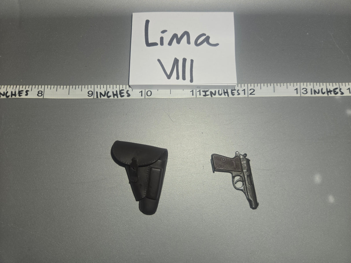 1/6 Scale WWII German Pistol and Holster