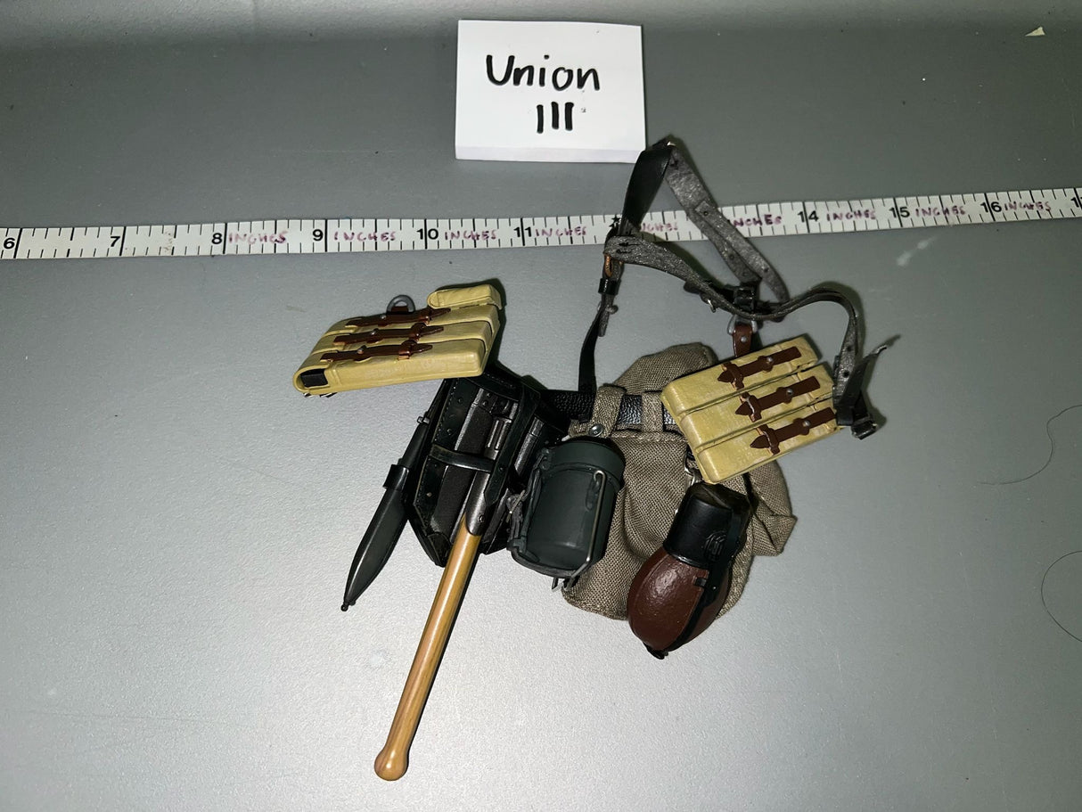 1/6 Scale WWII German Field Gear Lot