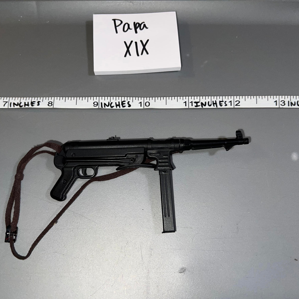 1:6 Scale WWII German Metal MP-40 - DID – Zhukov's Attic