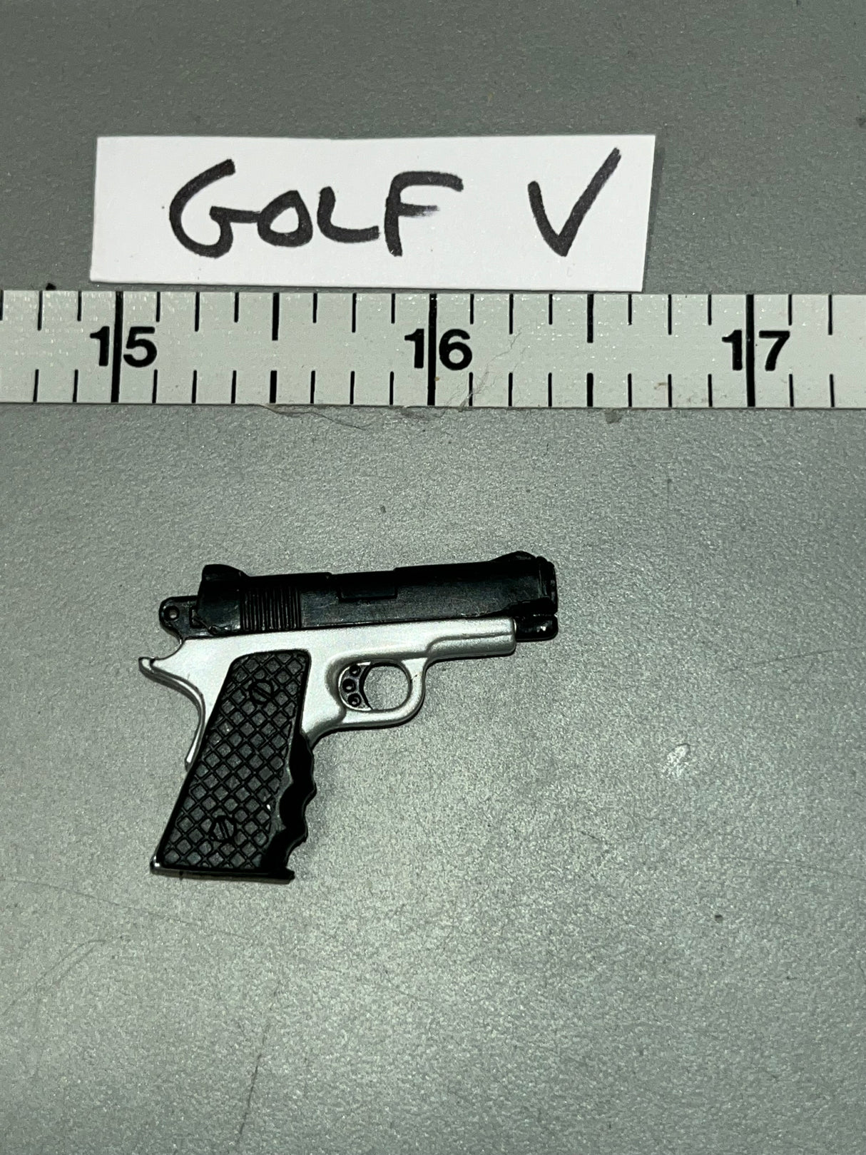 1/6 Modern Era Pistol