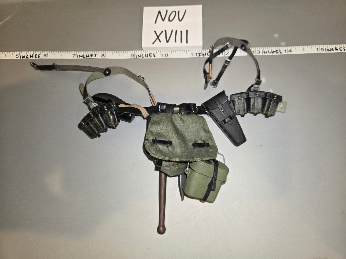 1/6 Scale WWII German Field Gear Lot