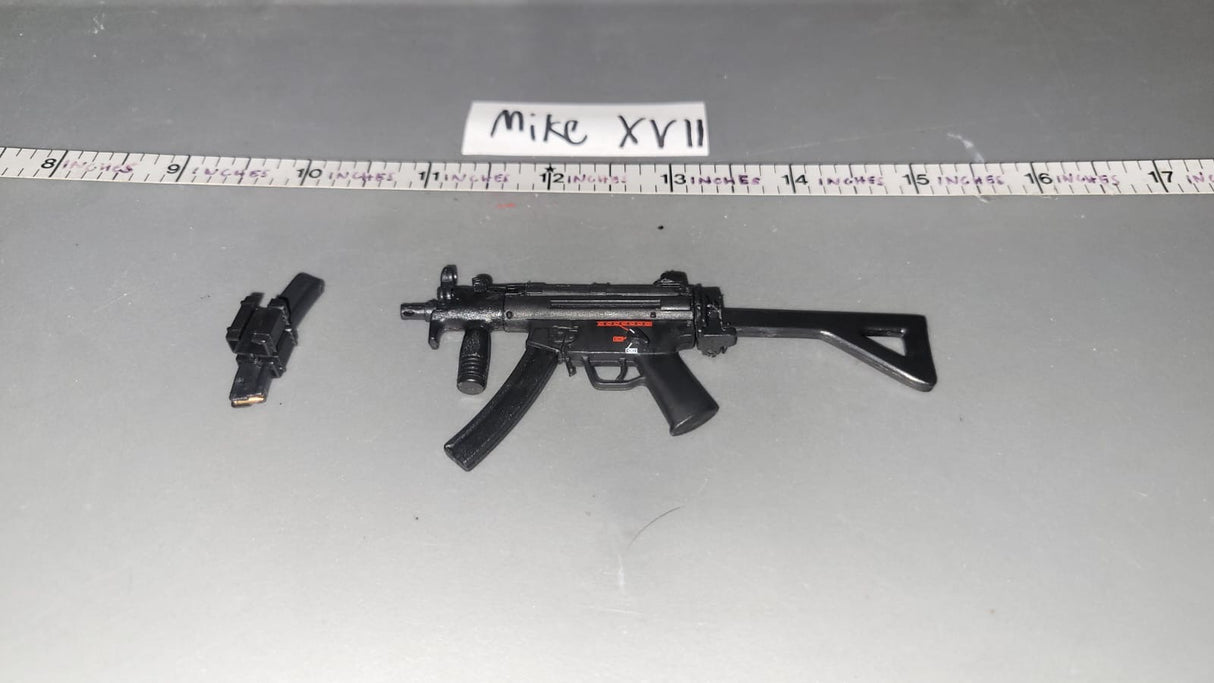 1/6 Scale Modern MP-5 Submachine Gun