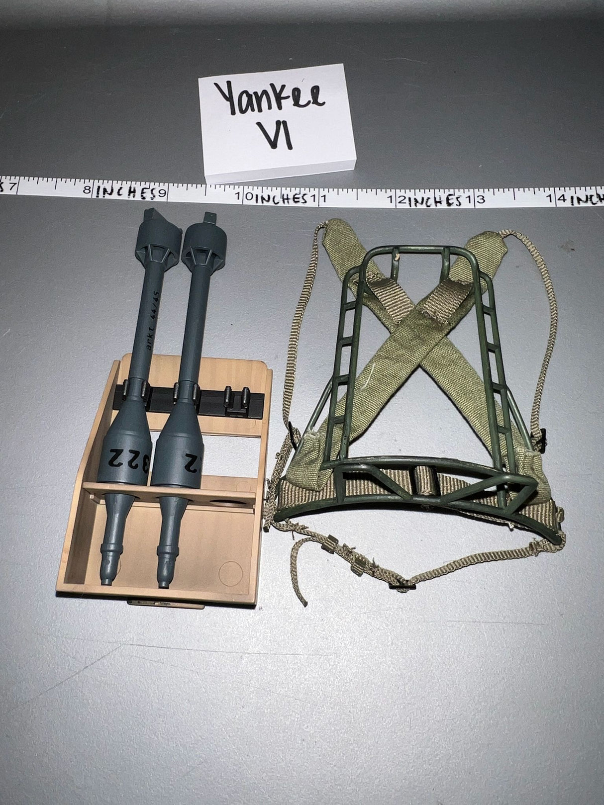 1/6 Scale WWII German Panzershrek Rocket Ammunition Lot and Pack Frame