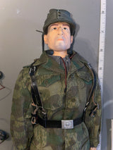 1:6 Scale WWII German Gebirgsjager Radioman Dressed Figure - Dragon