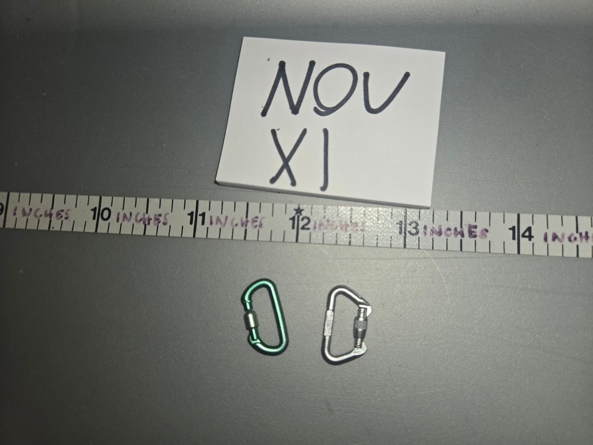 1/6 Scale Modern Era Carabiner Lot
