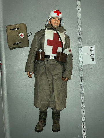 1:6 Scale WWII German Medic Figure - Dragon