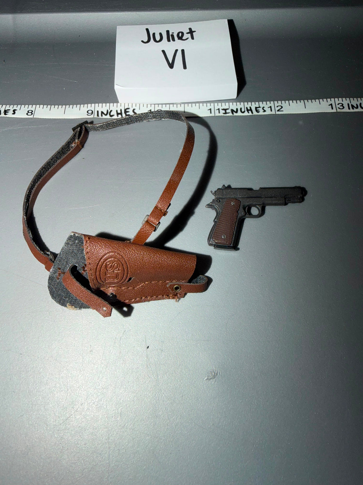 1/6 Scale WWII US .45 Pistol and Shoulder Holster