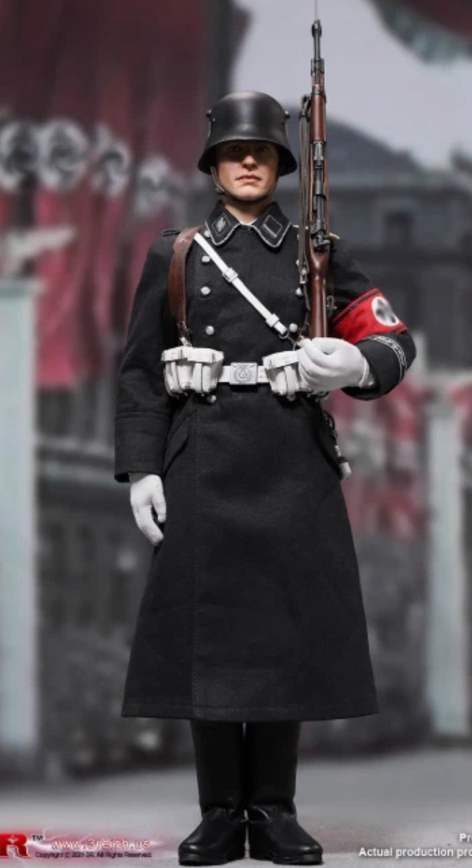 1/6 Scale WWII German Ceremonial Dress Figure Archard - NIB DID