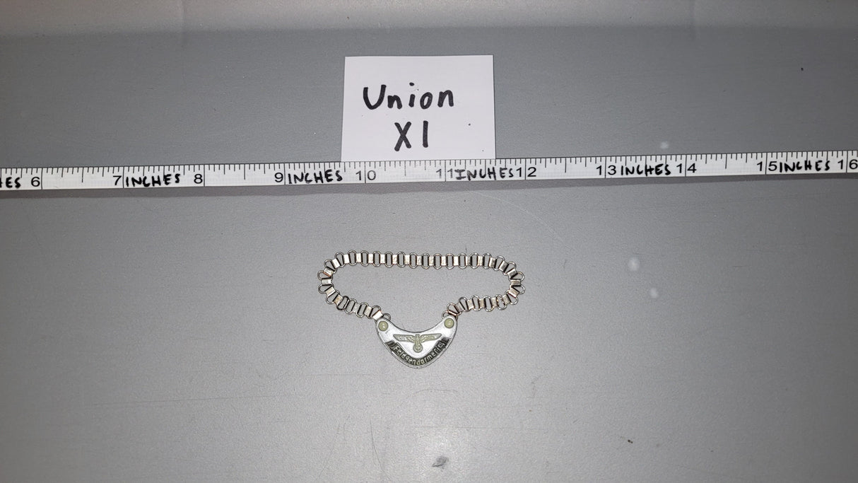 1:6 WWII German Military Police Neck Chain