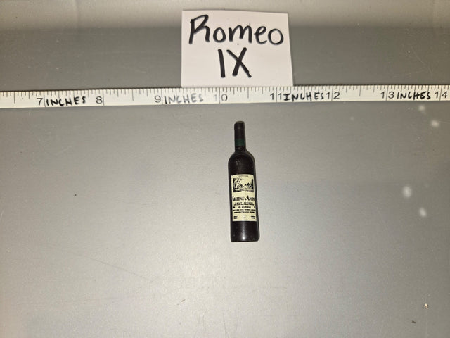 1/6 Scale WWII French Chateau d'Arche Haut-Medoc Wine Bottle - Romeo IX