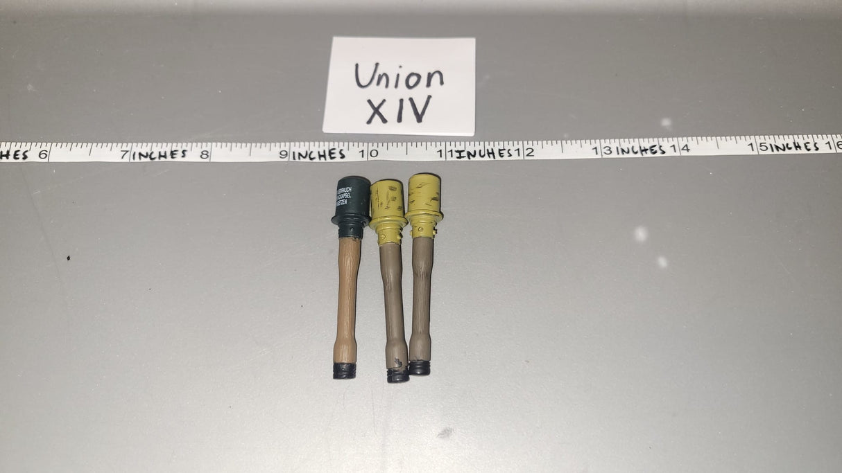 1/6 WWII German Grenade Lot