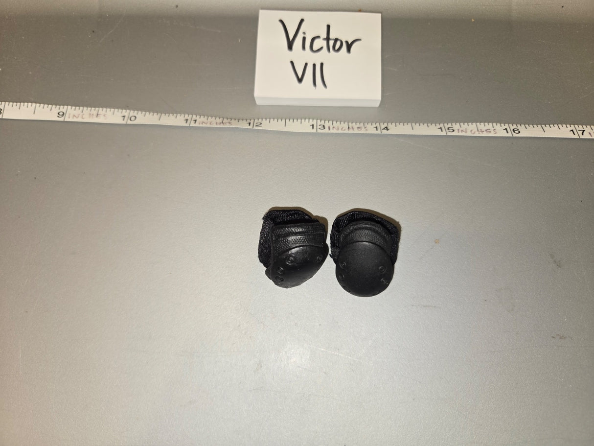1/6 Scale Modern Era Knee Pads - Victor VII