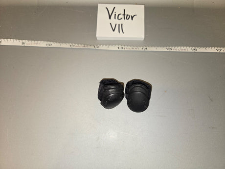 1/6 Scale Modern Era Knee Pads - Victor VII