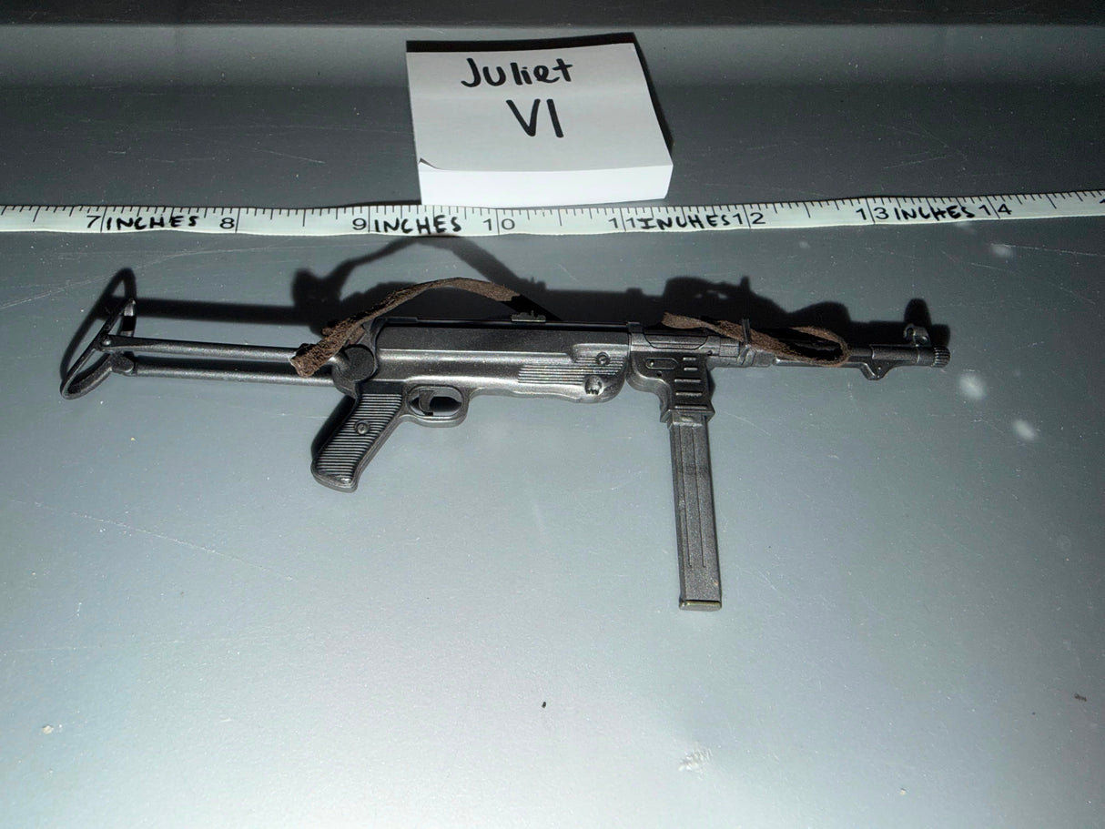 1/6 Scale WWII German MP-40