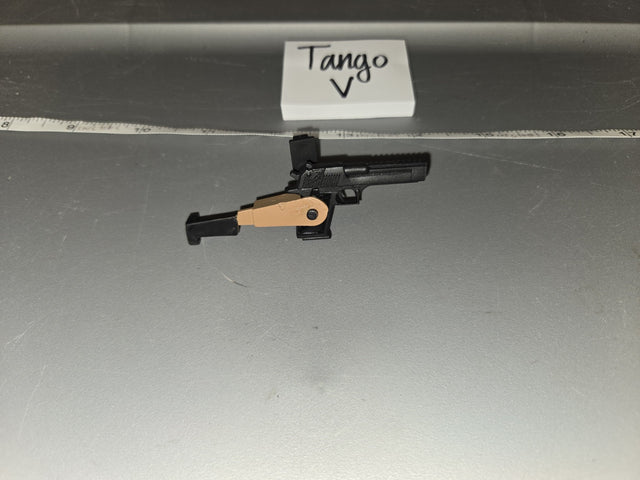 1/6 Scale Modern Era Pistol, Magazine, and Holster Set - Tango V