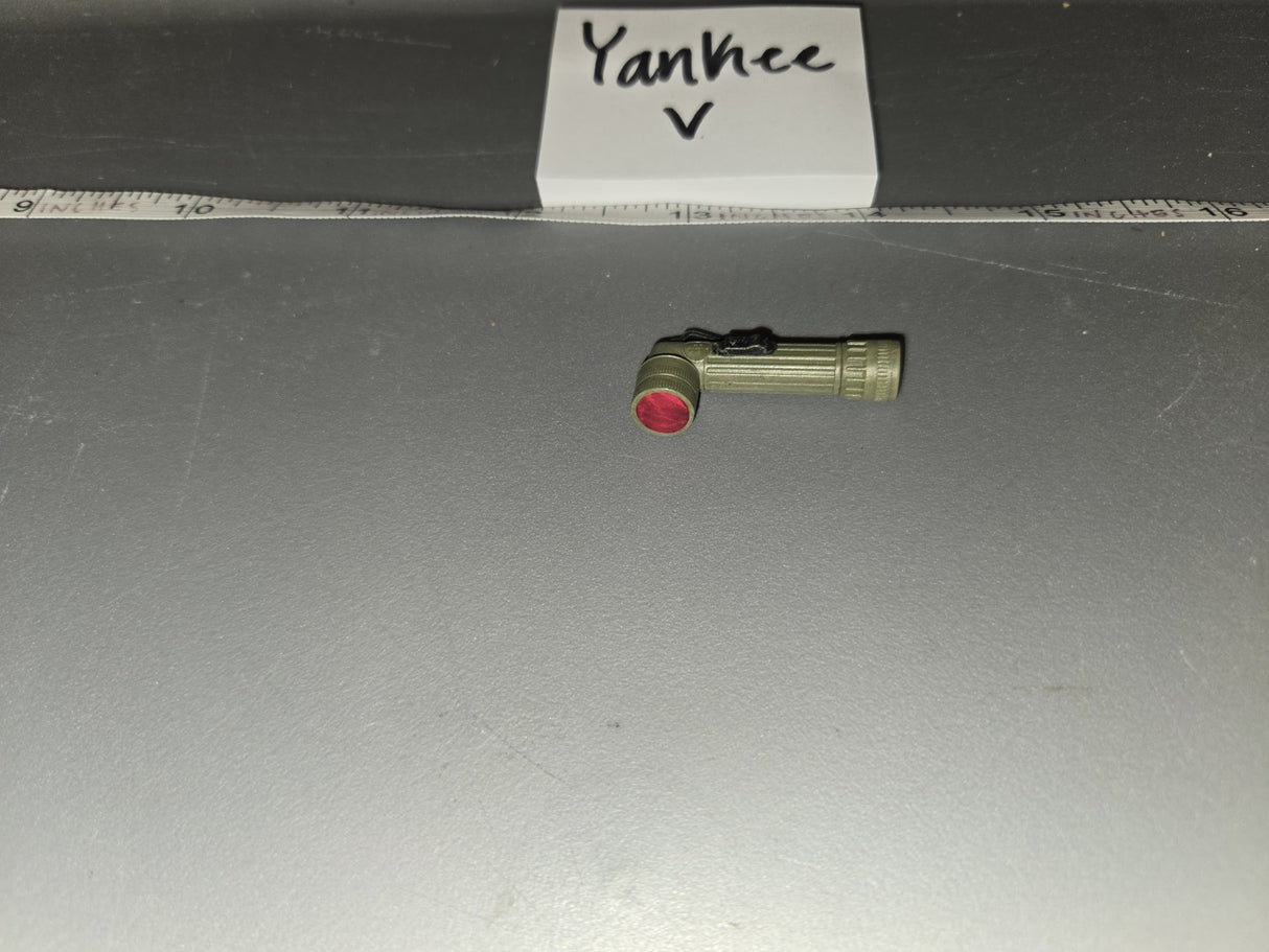 1/6 Scale WWII US Right Angle Flashlight - Yankee V