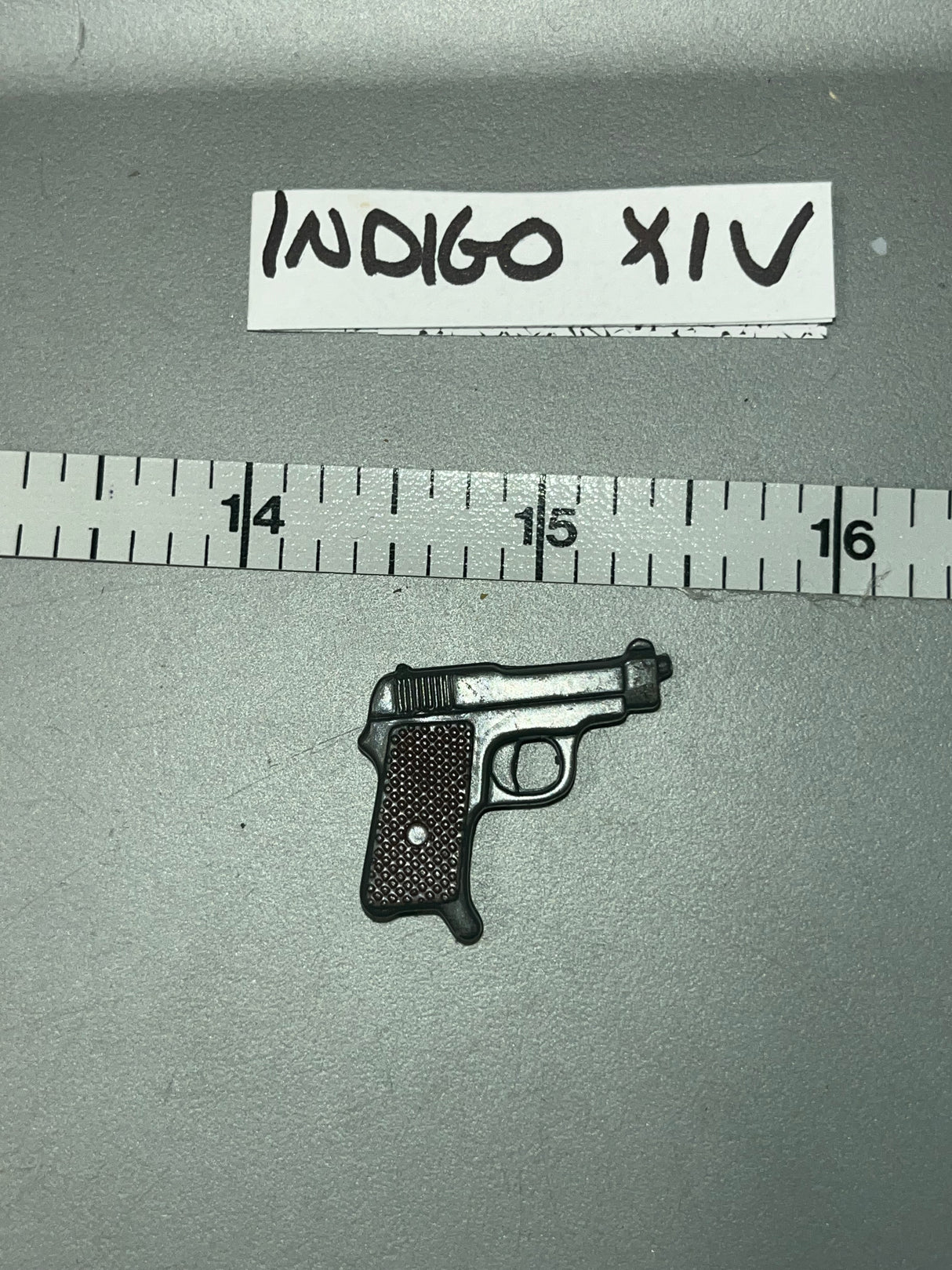1/6 Modern Era Pistol