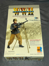 1/6 Scale WWII GERMAN Antiaircraft Gunner Johann Meiler - NIB Dragon -