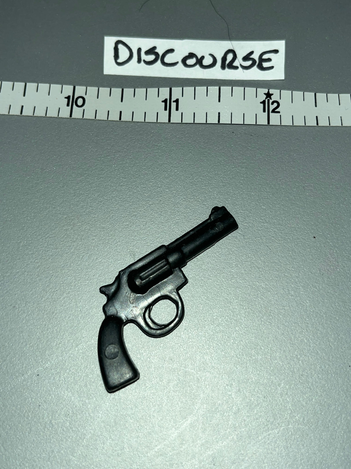 1/6 Scale Modern Era Revolver