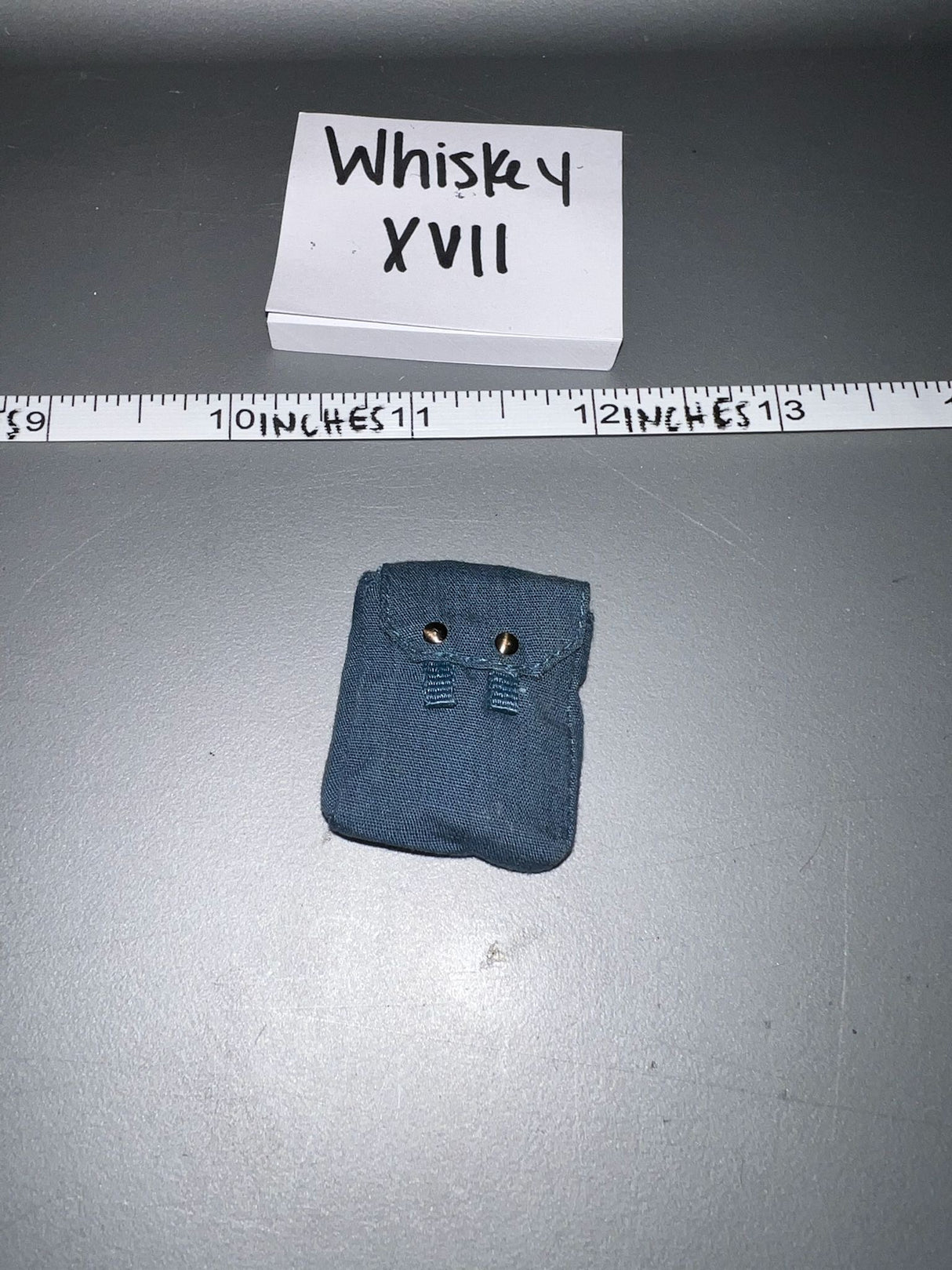 1:6 Scale WWII German Gas Mask Cape Pouch - Luftwaffe