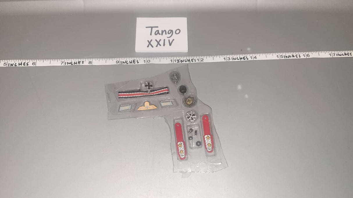 1/6 Scale WWII German Insignia Lot