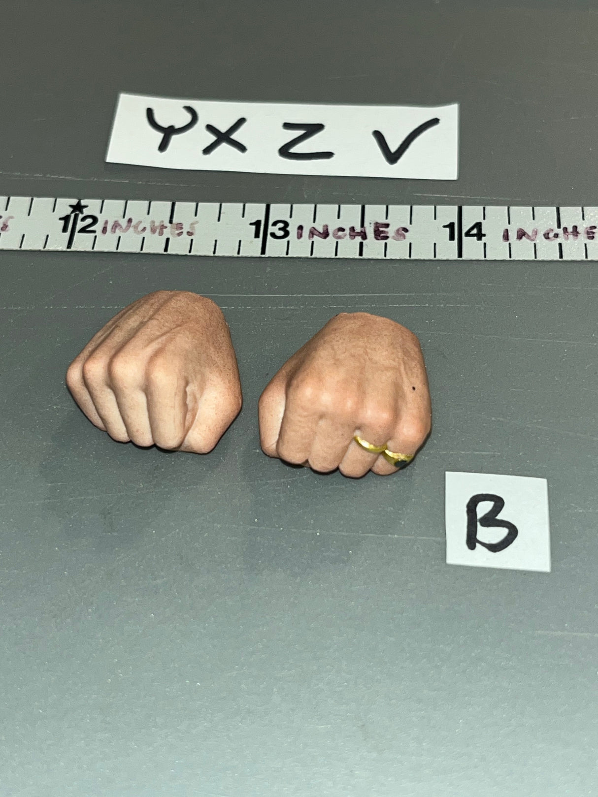 1:6 Scale Hand Set B - Rings - Batman 1960s Alfred - Comic Book Mars Toys - Civilian