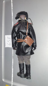 1:6 Scale WWII Russian Tanker Dressed Figure - Dragon