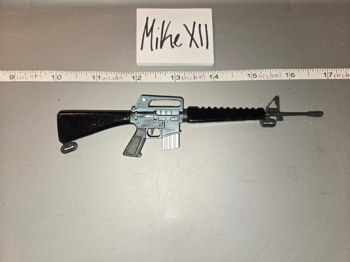 1:6 Scale Vietnam Era US M-16 Rifle