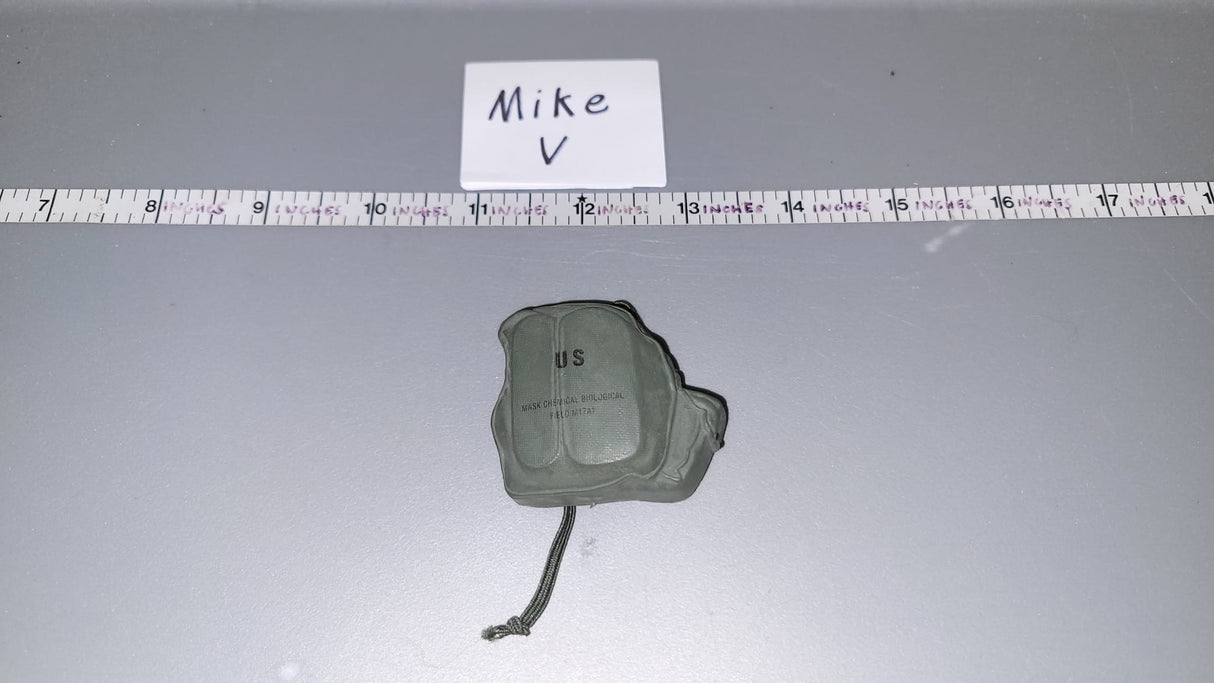 1/6 Scale Vietnam Era US Gas Mask  Bag