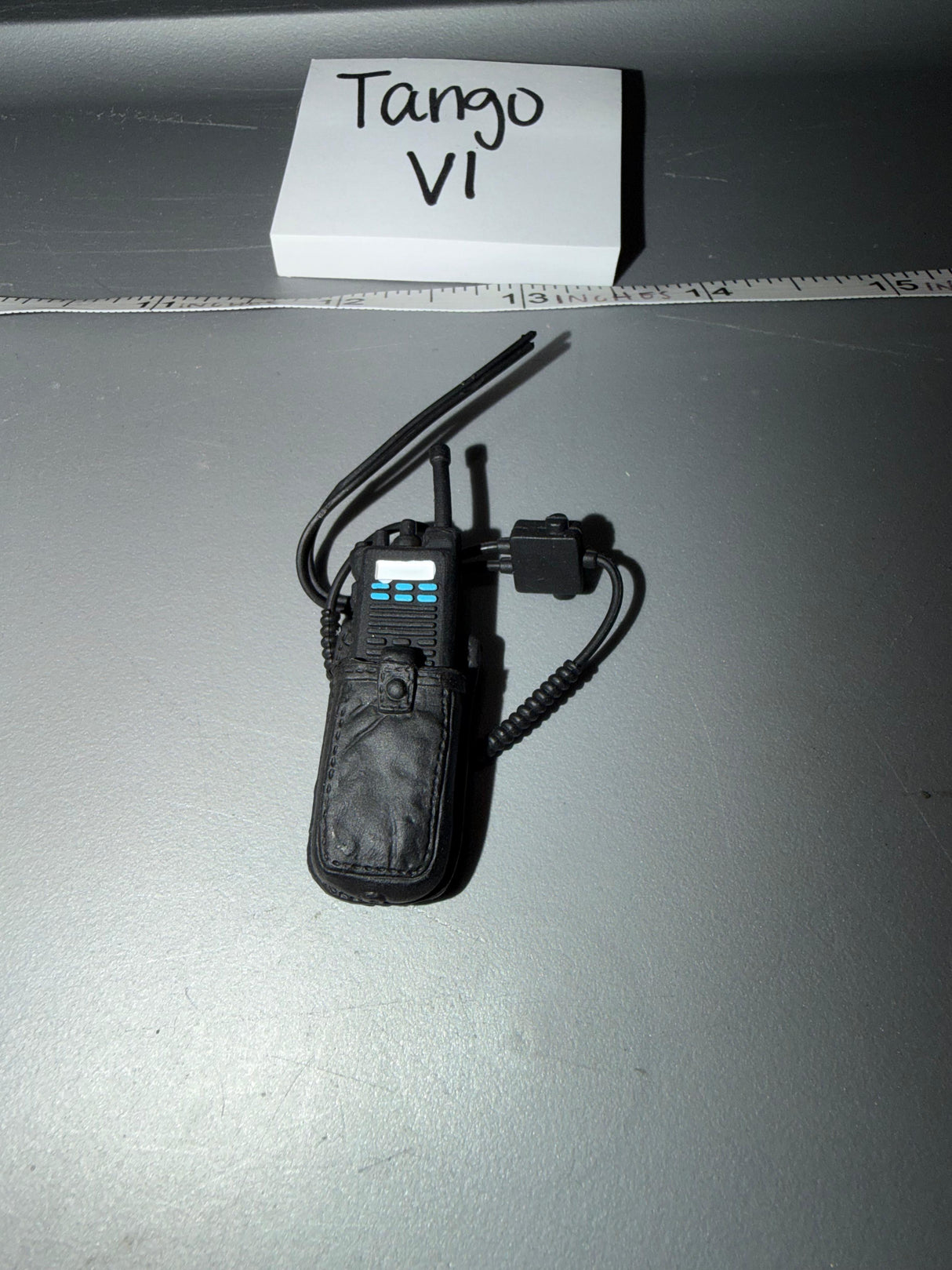 1/6 Scale Modern Era Radio