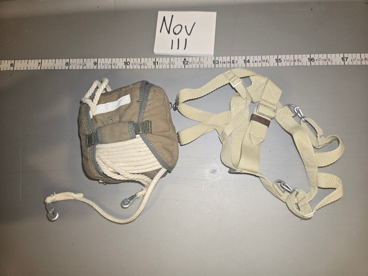 1/6 Scale WWII German Parachute - Fallshirmjager / DID