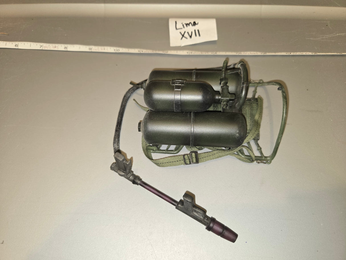 1/6 Scale WWII US Flame Thrower