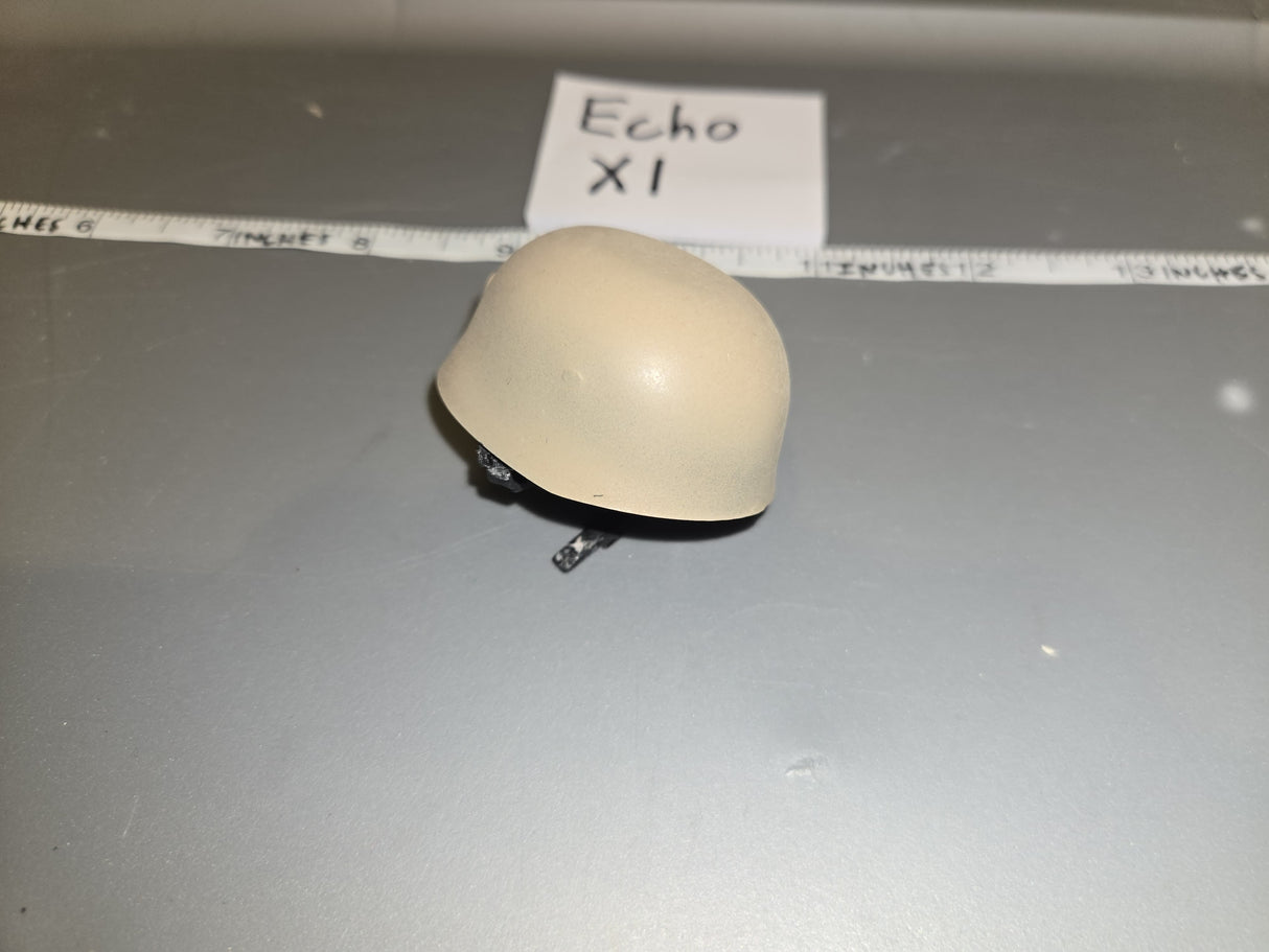 1:6 Scale WWII German Fallschirmjager Helmet