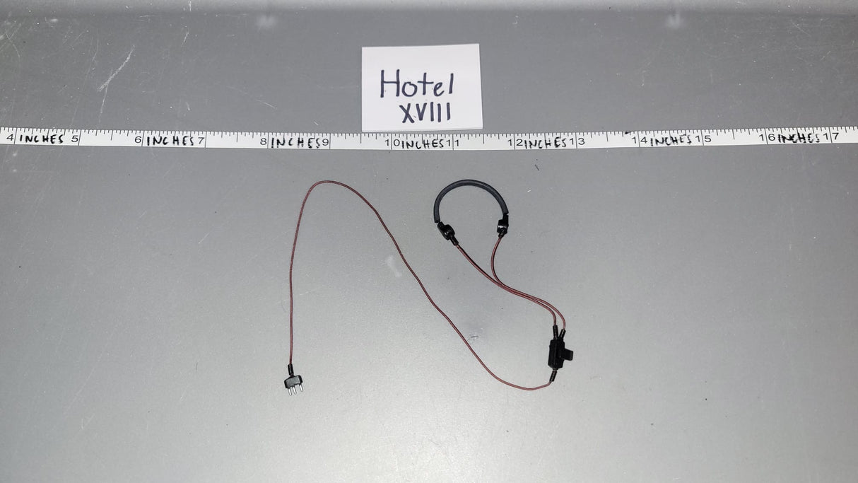 1/6 Scale WWII German Tanker Throat Mic