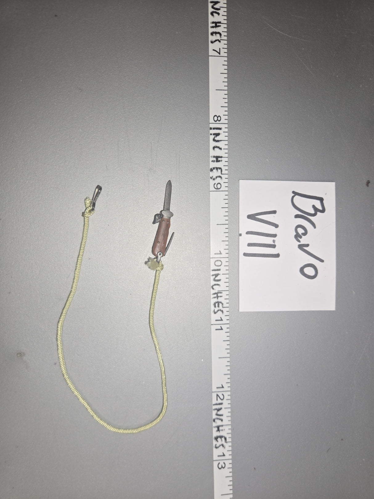 1/6 scale WWII German Fallschirmjager Switch Blade Knife