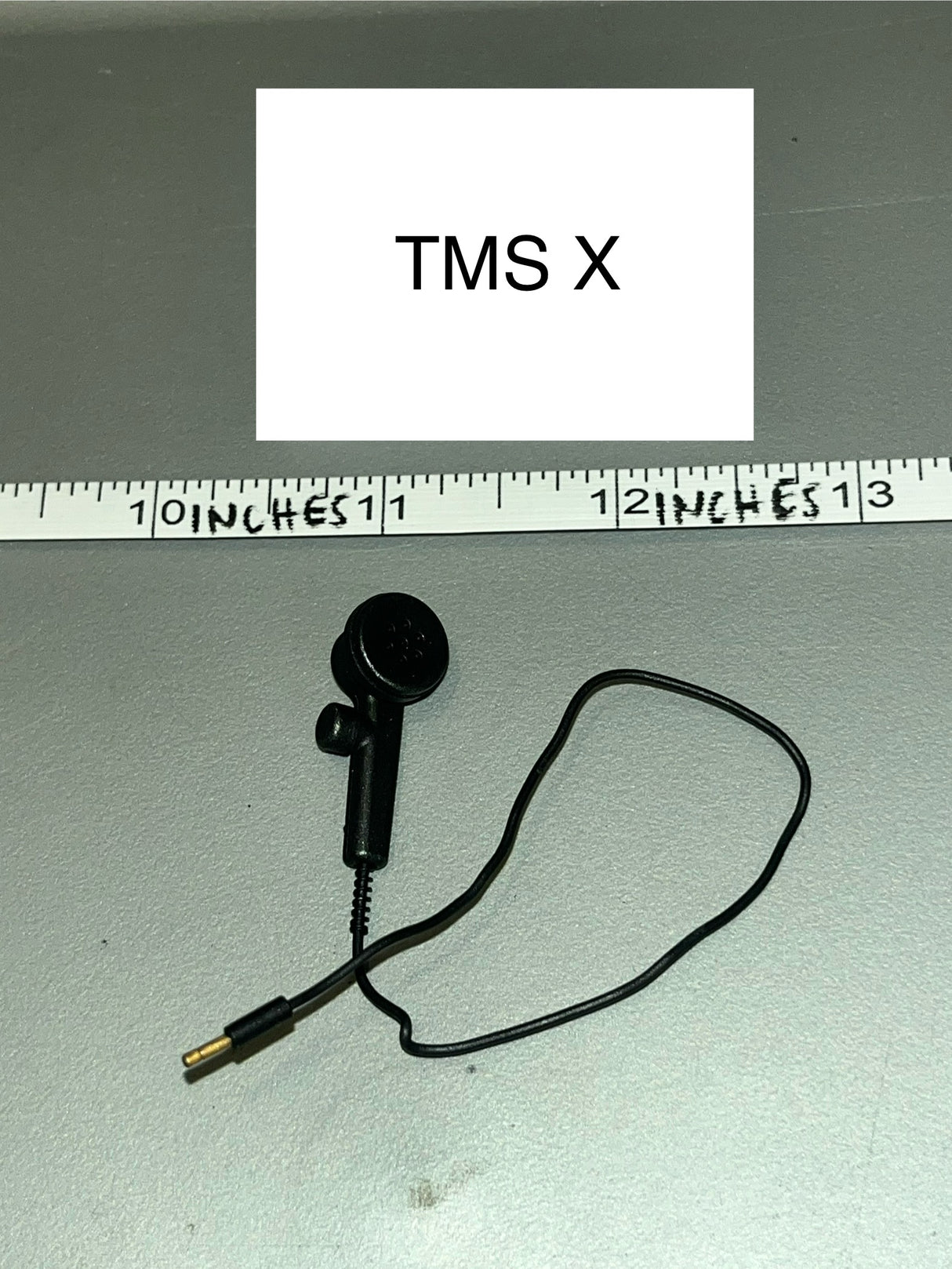 1:6 Scale WWII US Tanker Microphone - War Daddy - Facepool