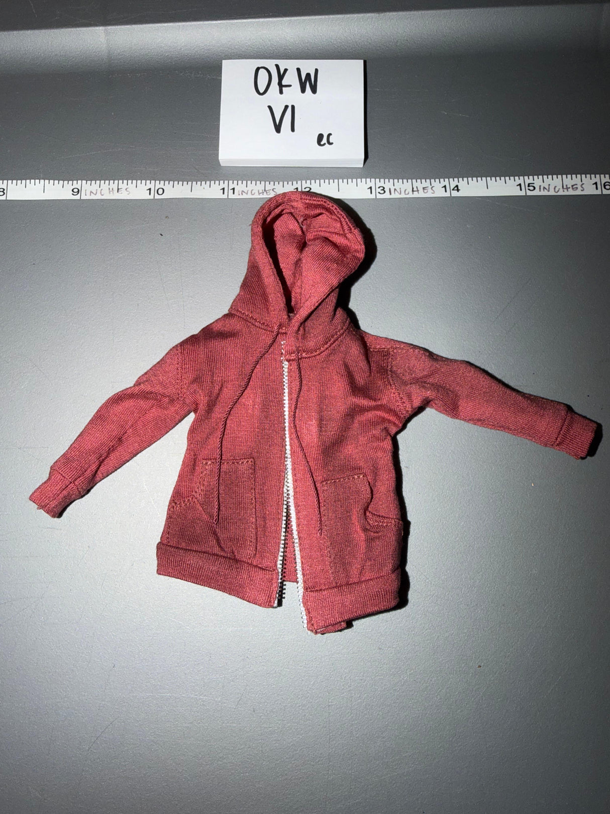 1:6 Scale Modern Civilian Female Teenager Sweater - Toys Era The Last Hope Daughter Ellie PE016