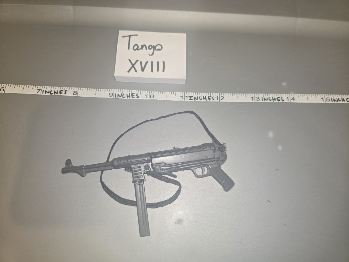 1/6 Scale WWII German MP-40