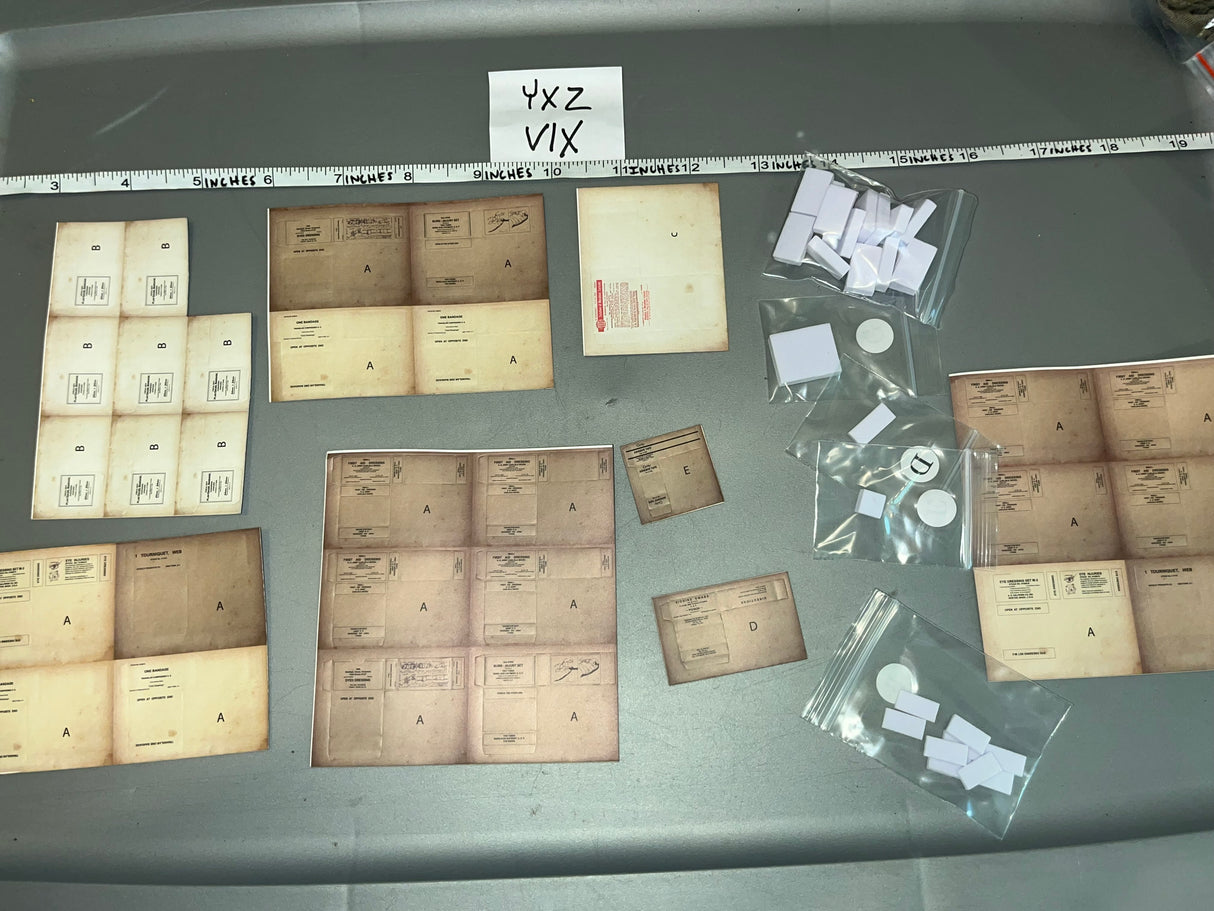 1:6 Scale WWII US Medic Medical Set 2 Bandage Kit - Ranger Medic Wade - Facepool