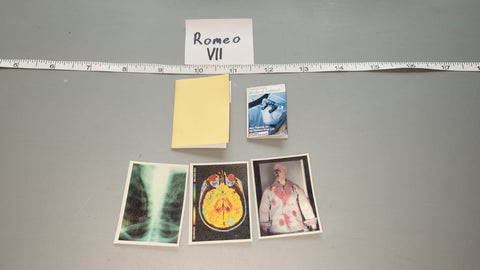 1/6 Scale Modern Era Zombie Secret Documents - Sideshow Toys Zombie