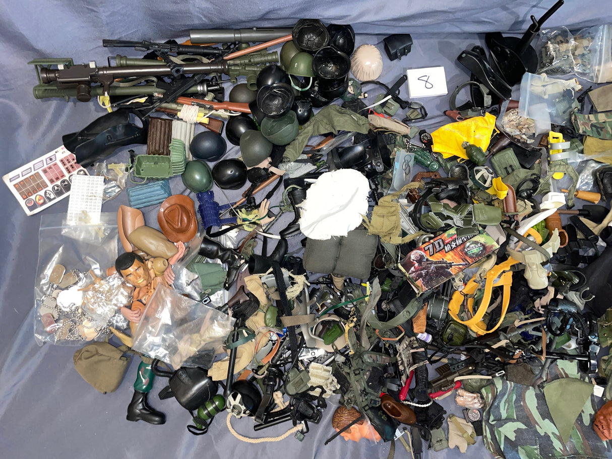 1/6 Scale Broken Parts Lot